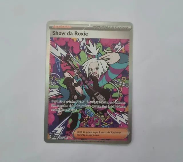 Carta Pokemon TCG - Show da Roxie 121/086
