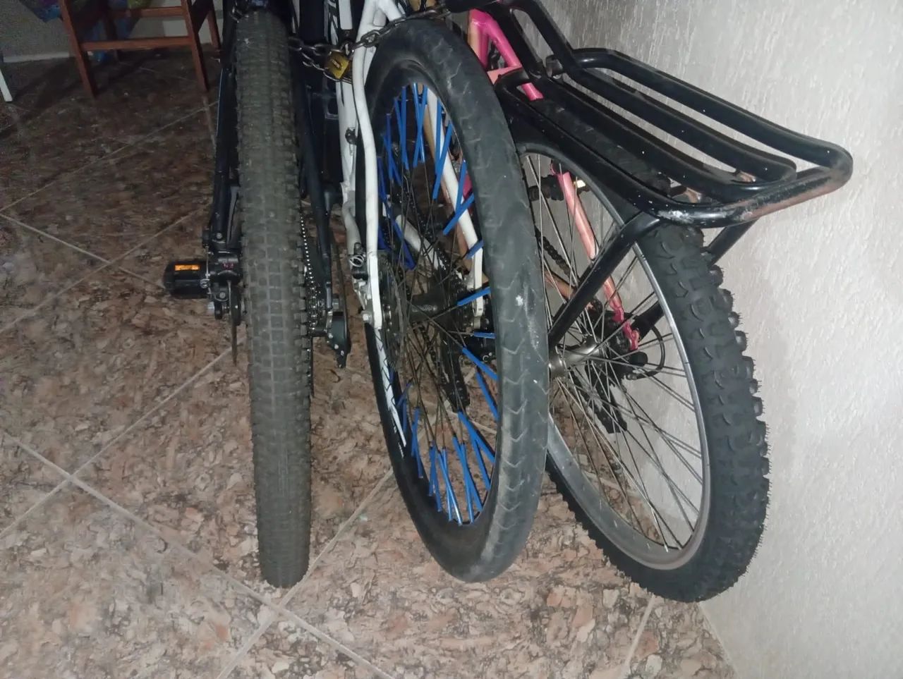 Bike aro 29 e aro 26  - Foto 3
