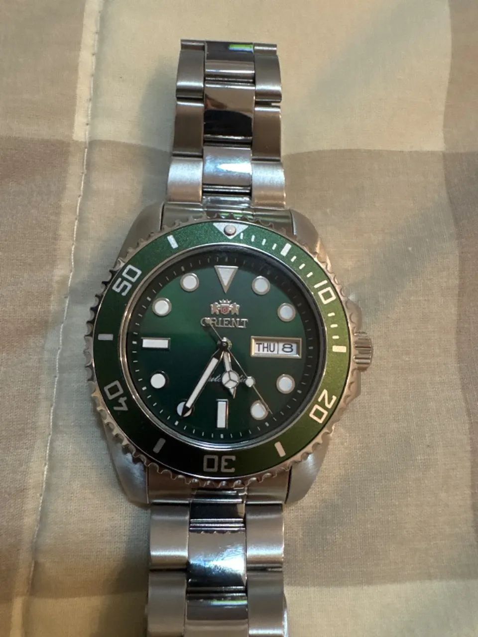 Orient automático ? mostrador verde