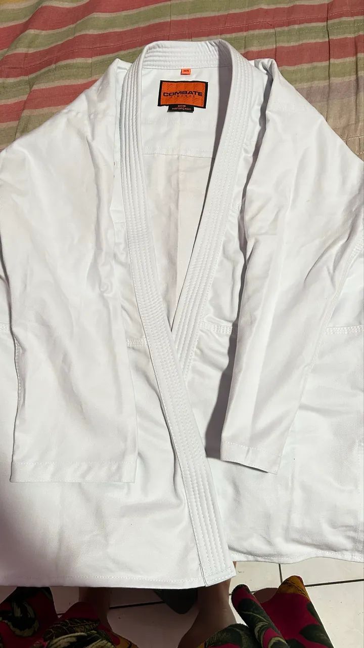 Kimono Jiu-jitsu branco
