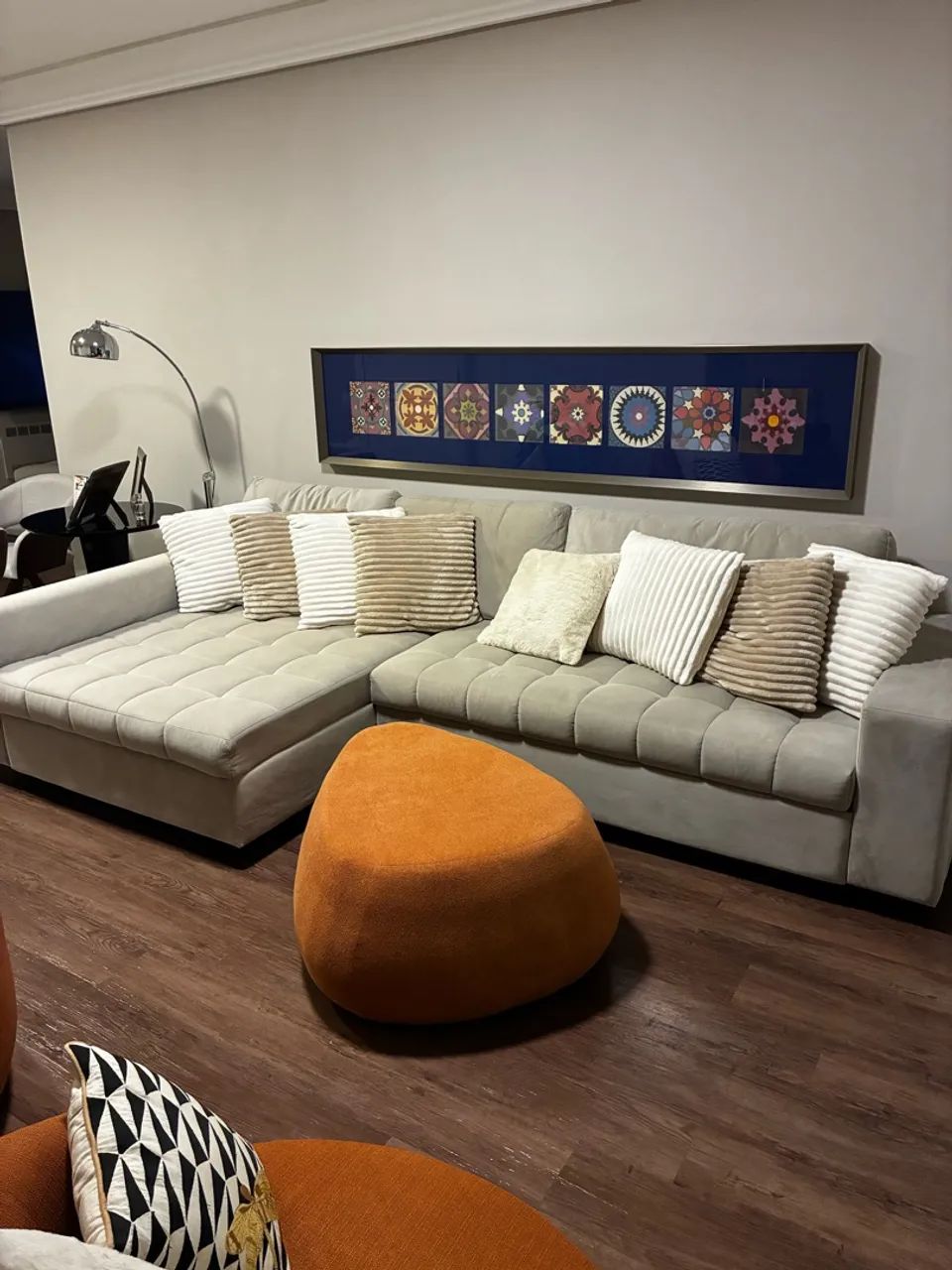 Sofá chaise off-white - Foto 3