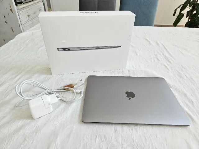 MacBook Air M1 512GB em Perfeito Estado - 10% Desc À Vista