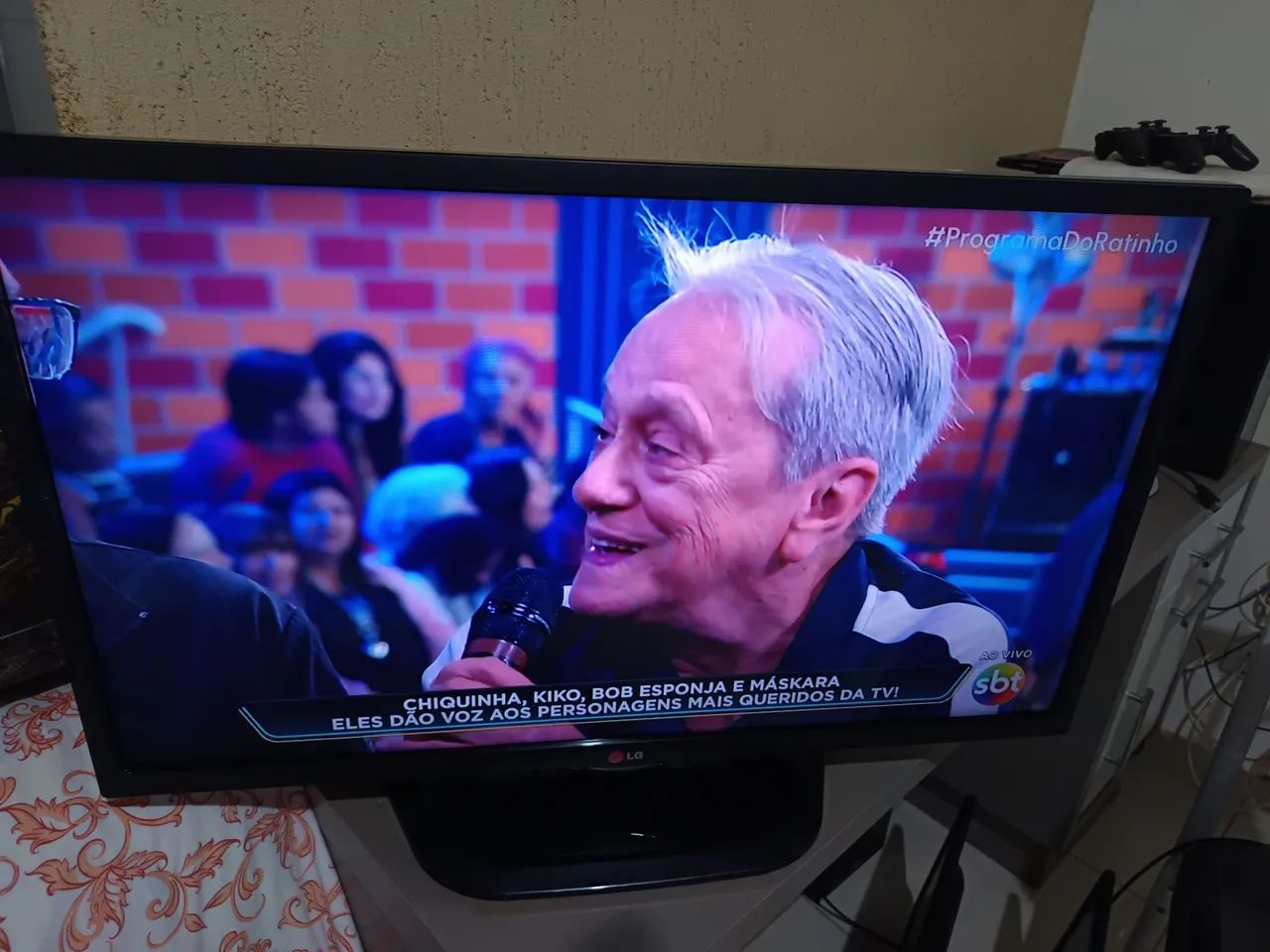 Tv LG de 32 polegadas não e smart - Foto 2