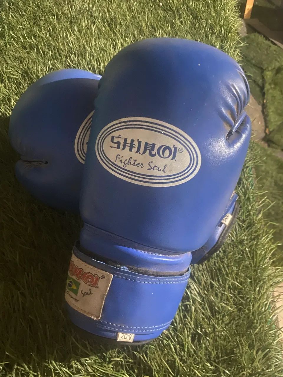 Luva SHIROI 8-OZ para prática de Boxe / Muay Thai COM ATADURA
