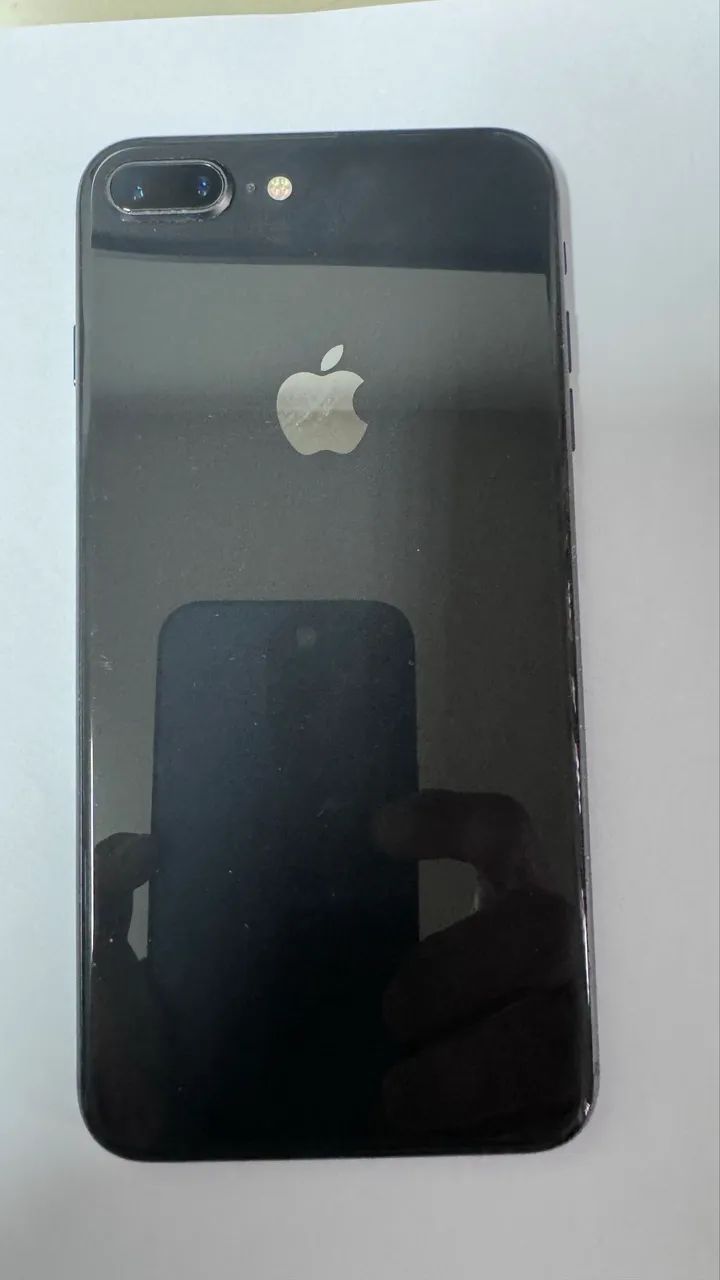 iPhone 8 Plus 64GB Preto - Excelente Estado - Celulares e