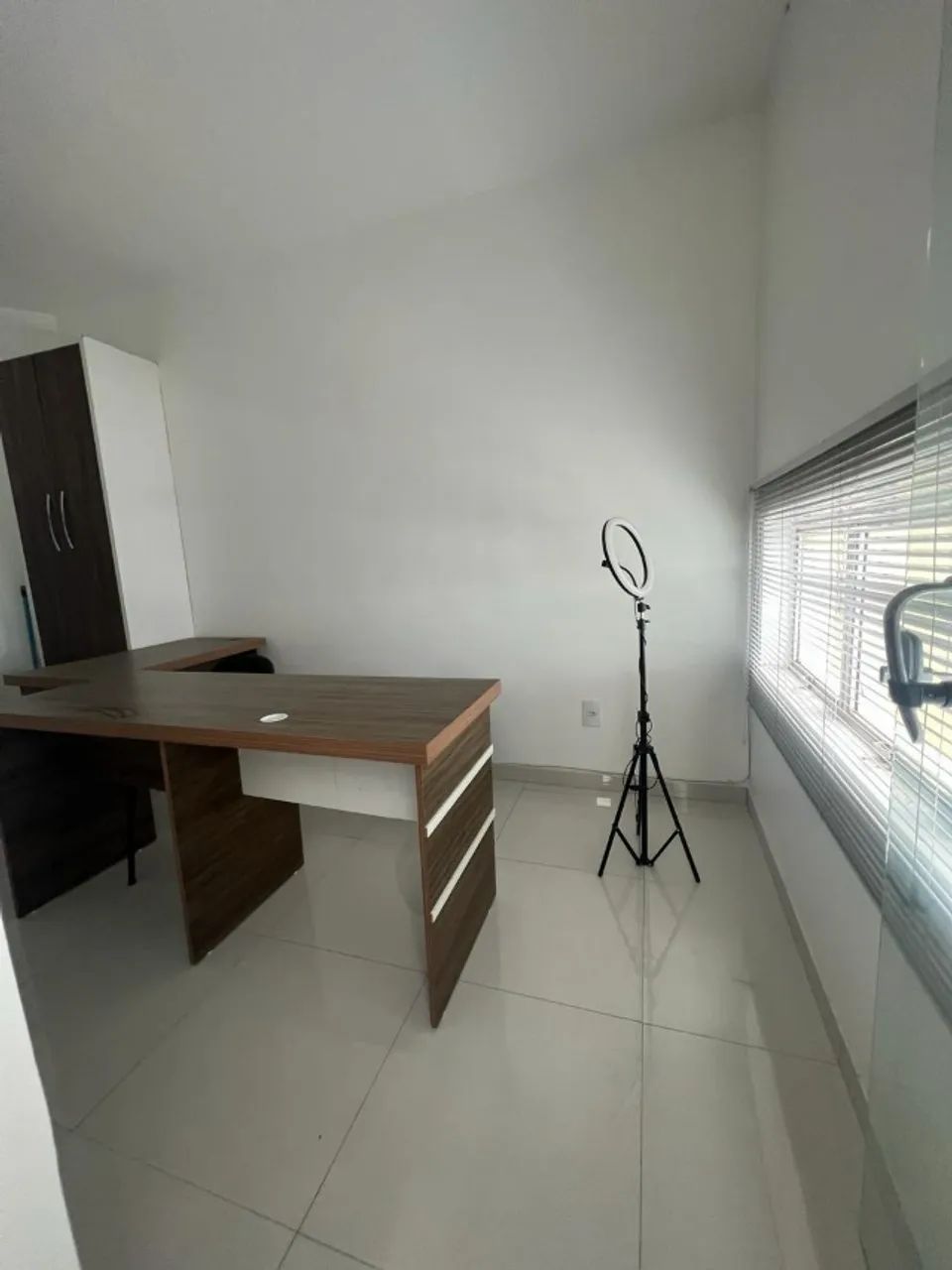 ALUGO SALA COMERCIAL MOBILIADA EM FRENTE AO BRADESCO - Foto 5