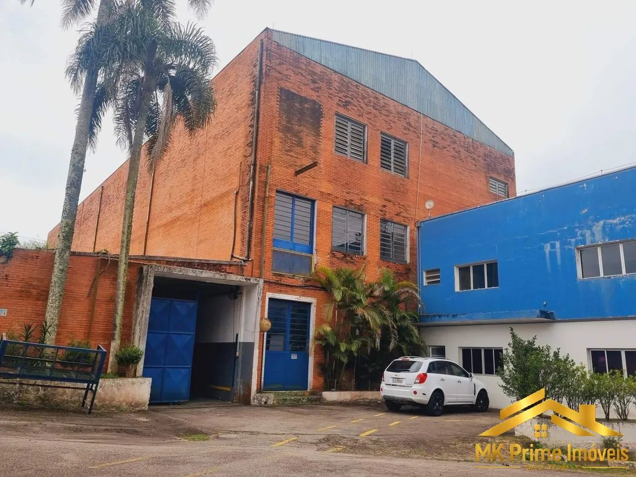 GALPÃO INDUSTRIAL E COMERCIAL À VENDA E LOCAÇÃO - Embu-Guaçu / SP - Foto 4