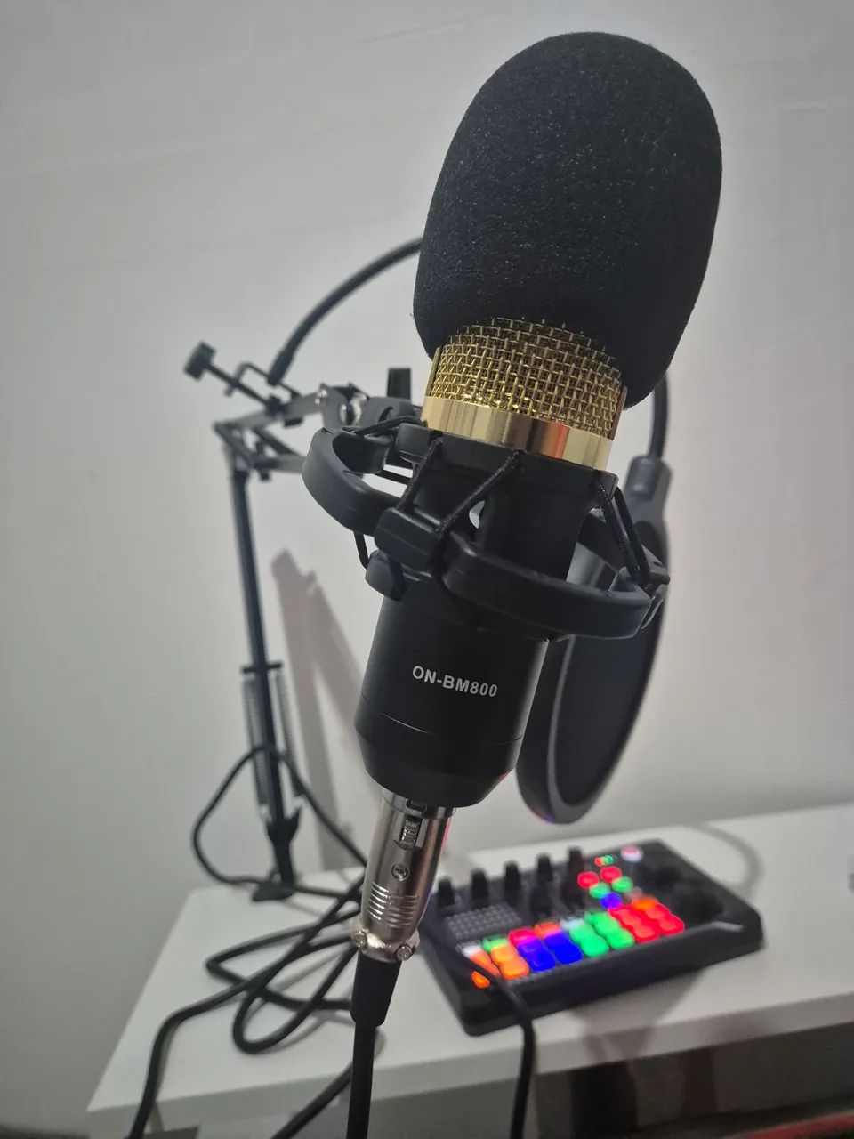 Kit Interface Mesa V8+ Microfone Bm800 Com Braço Articulado Preto - Foto 3