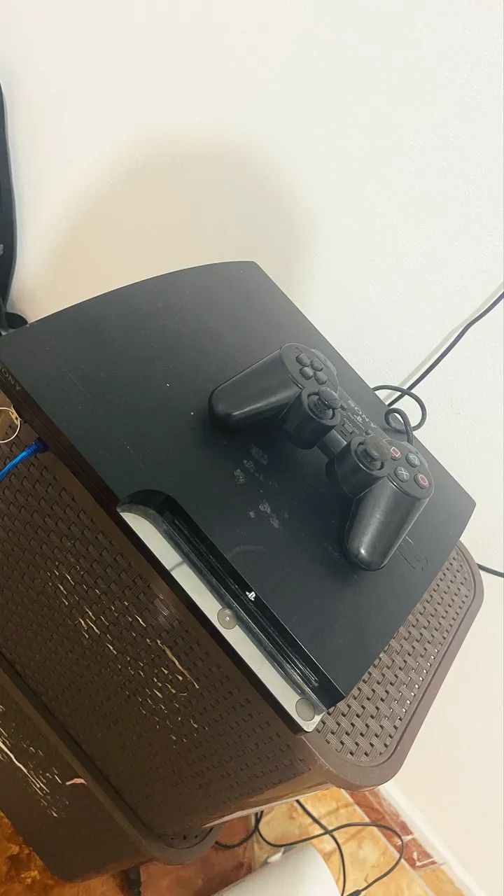 Celular iPhone e um play 3  - Foto 4
