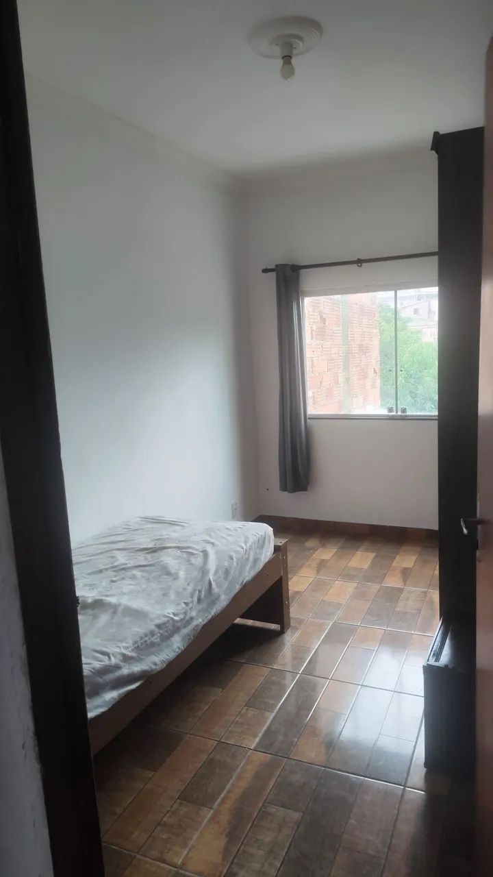 Alugo suíte,QUARTO E BANHEIRO  - Foto 4