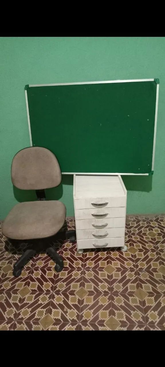 Kit cadeira escritorio e gaveteiro madeira forte