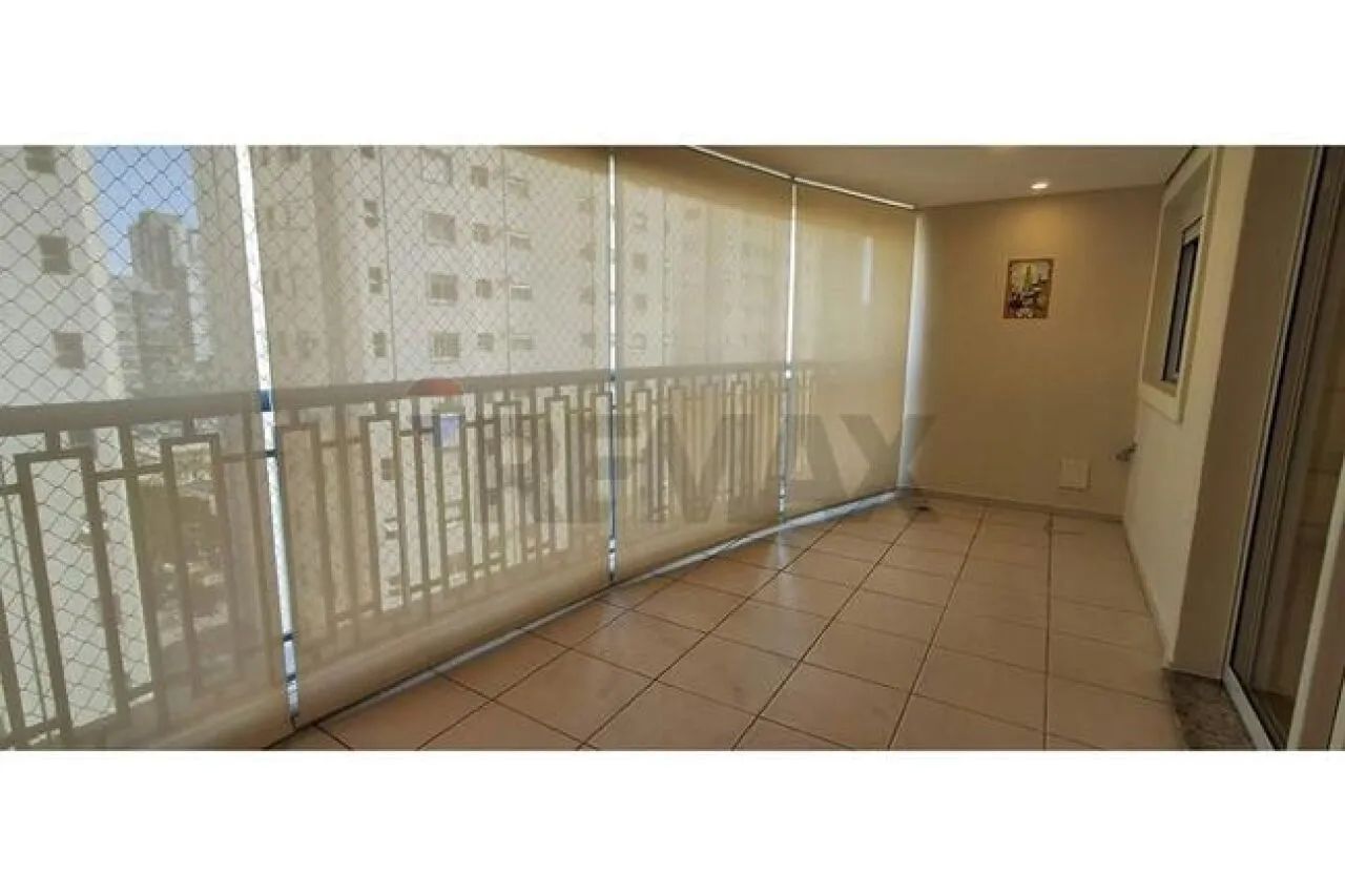 Apartamento com 144m² de área útil, 3 suítes, 3 vagas - Foto 4
