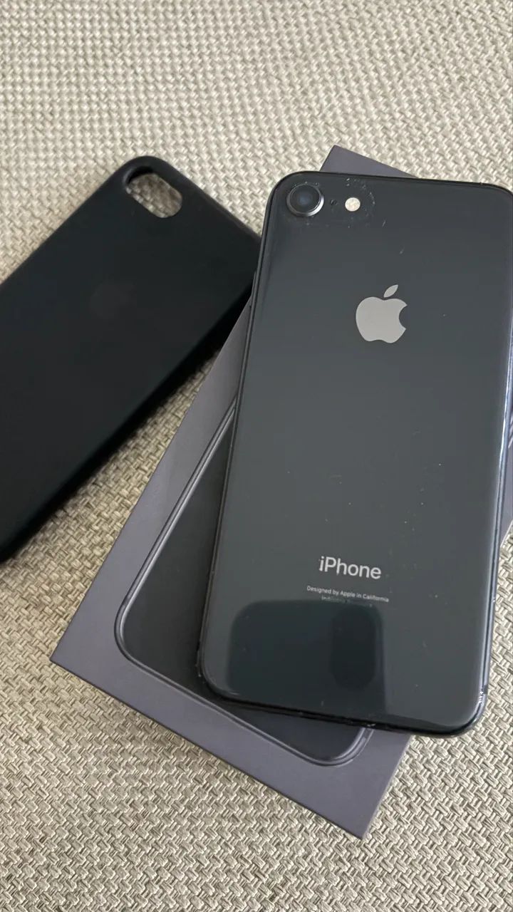 iPhone 8 preto 32G