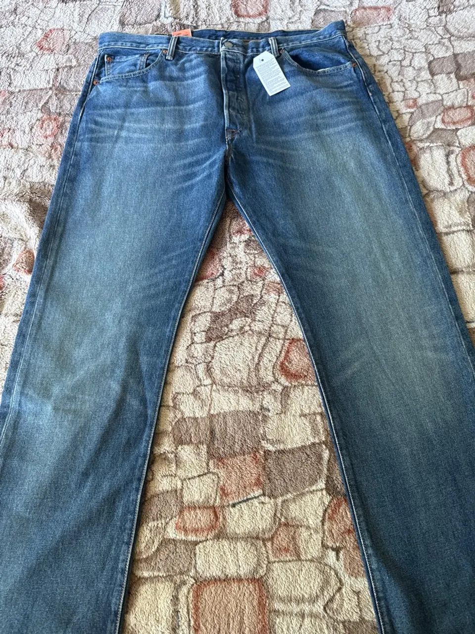 VENDO CALÇA JEANS LEVIS ORIGINAL 501 ACEITO OFERTA - Foto 2