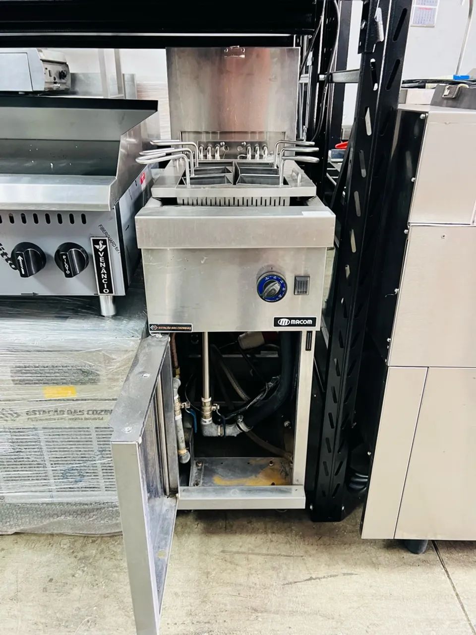 Cozedor de massas elétrico Macom  - Foto 4