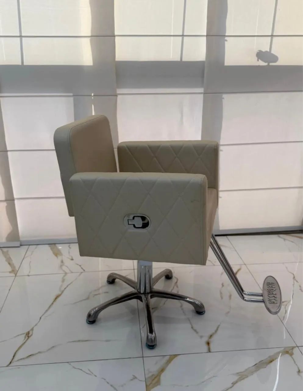 Cadeira Profissional para Cabeleireiro 