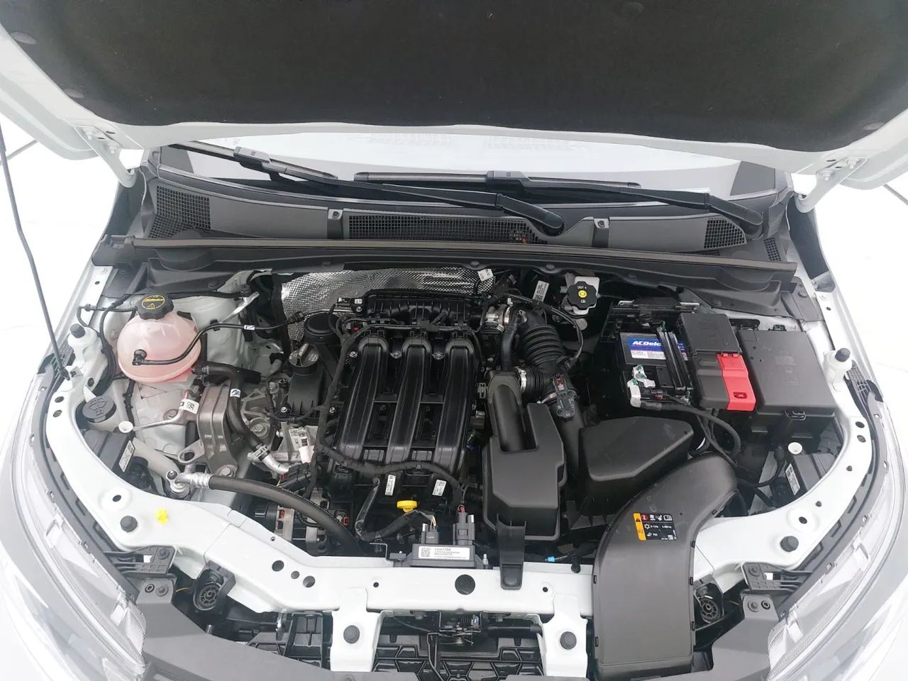 Chevrolet Onix Hatch 1.0 12V Flex Mec. 4P, foto 10 de 18