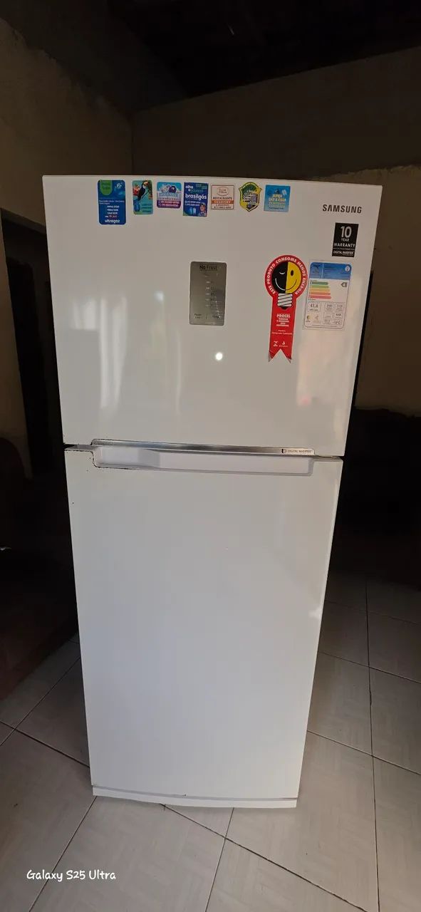 Vendo Geladeira Samsung 