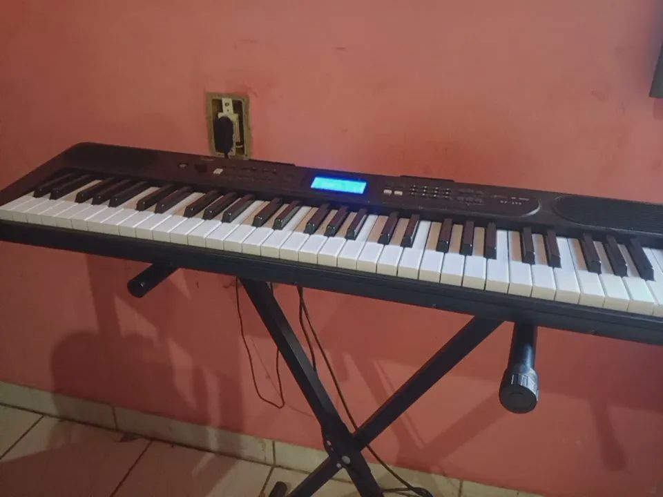 TECLADO SEMI-NOVO  - Foto 2