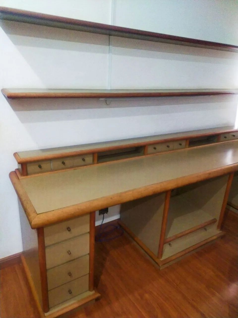 ESCRIVANINHA VINTAGE BOTICÁRIO 
