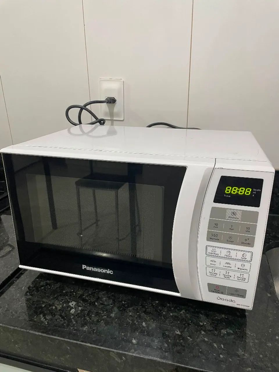 Microondas Panasonic 20L conservado 