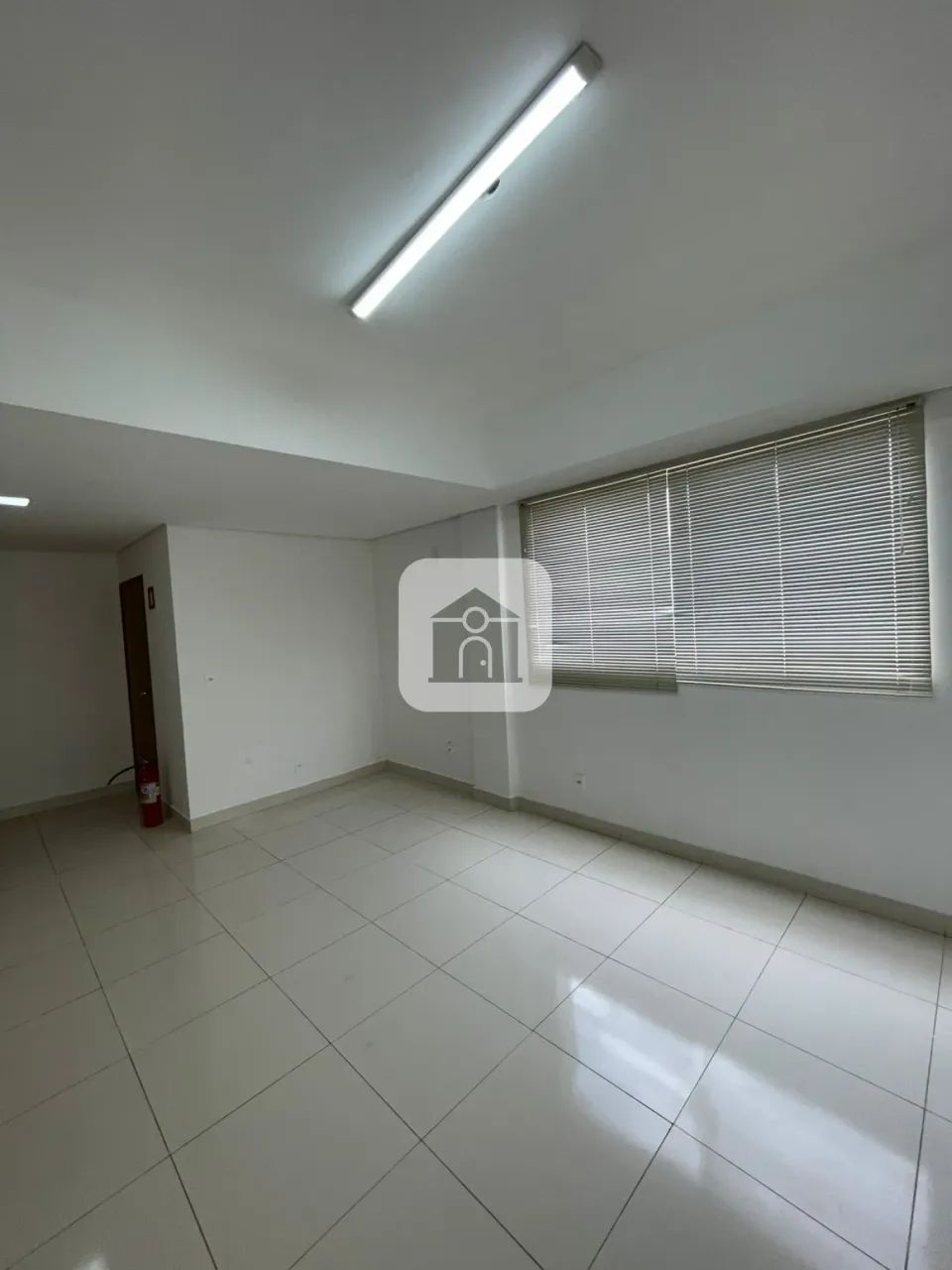 Sala comercial para locação no bairro Bom Jesus - Foto 4