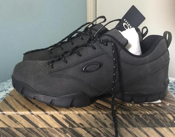 Tênis masculino Oakley