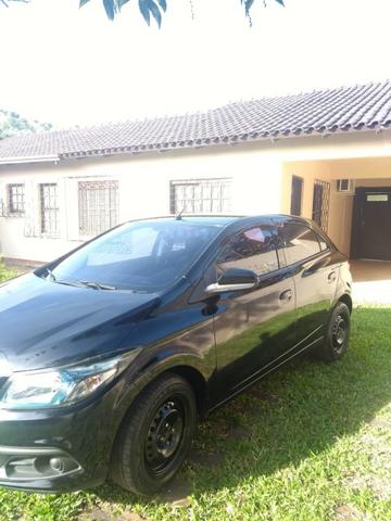 Vendo Ônix LT 2013 impecável - Foto 6