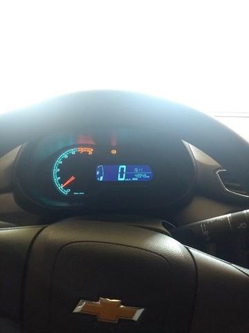 Vendo Ônix LT 2013 impecável - Foto 2