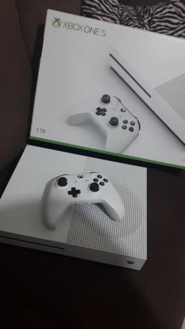 Xbox one S TROCO POR PS4 SLIM ou FAT