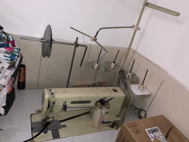 Máquina de Costura - Foto 2
