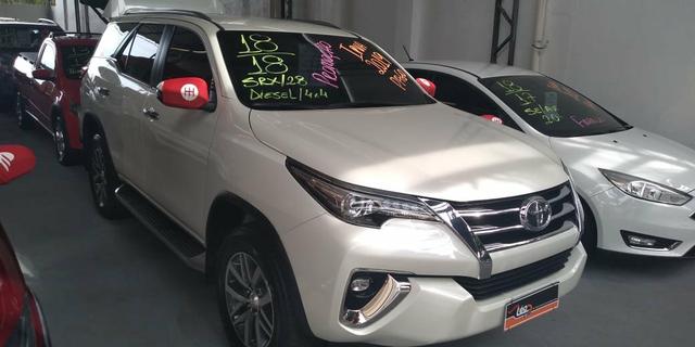Vendo uma linda nova toyota sw4 srx diesel 4x4 7l top 5km 2018/2018 - Foto 2