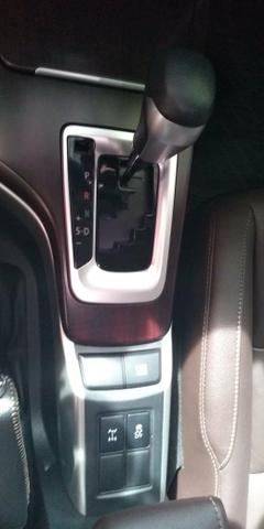 Vendo uma linda nova toyota sw4 srx diesel 4x4 7l top 5km 2018/2018 - Foto 11