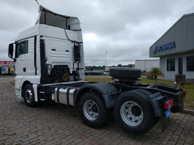 Man TGX 28.440, 2018, Branco, 6x2. Rodas de alumínio e defletor de ar. R0530 - Foto 5