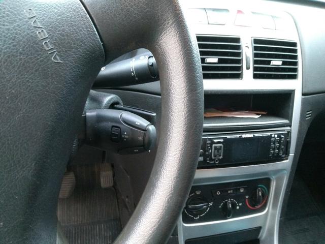 Peugeot 307 sedan 1.6 16v - Foto 5