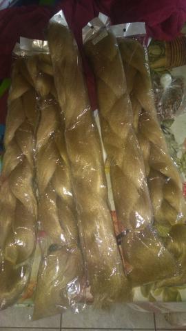Cabelo Jumbo Loiro