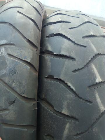 PAR DE PNEUS 150/70 R 17 e 110/80 R19