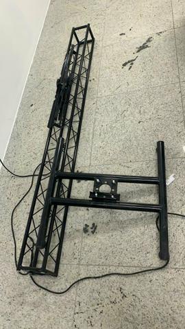 Mesas pra escritorio e suporte de tv - Foto 4