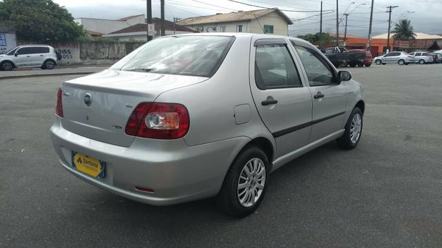 Fiat Siena 2007 completo impecável - Foto 8