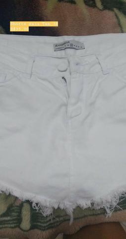 Shorts Saia Branco