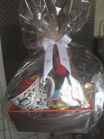 Cesta de chocolate cacau show