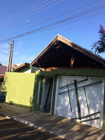 Vende-se casa