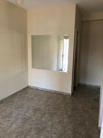 Condomínio Horizontal Villa Di Capri - Sobrado em ótima localização - Foto 2