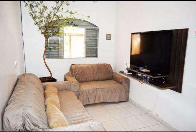 Casa na Candangolandia com 3 quartos , na laje e escriturada! - Foto 2
