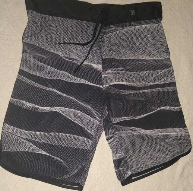 bermuda elastano nike