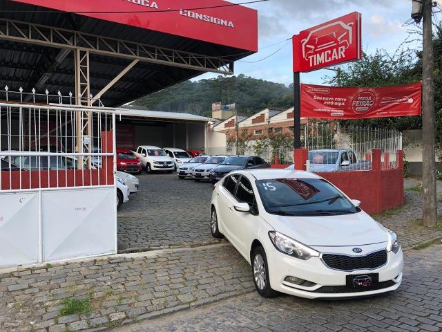 Kia Motors Cerato 1.6 Completo + GNV 5Geração 2015