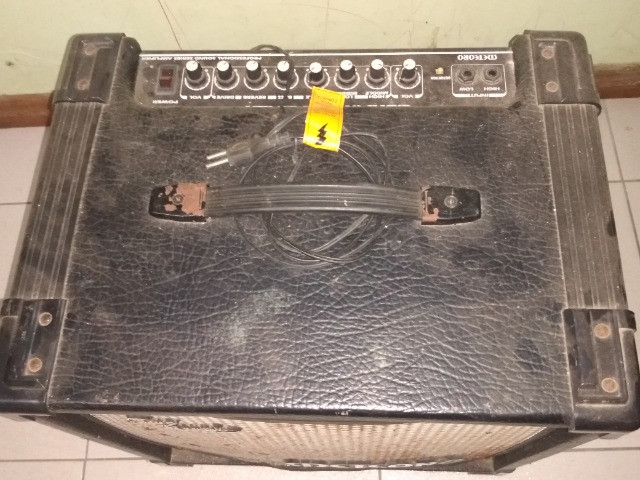 Cubo de guitarra meteoro twe reverb