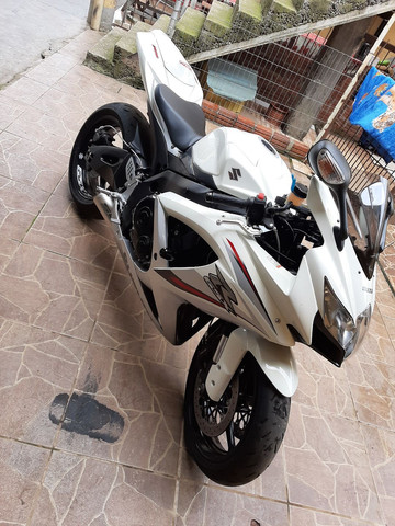 Srad 750 branco pérola 2011