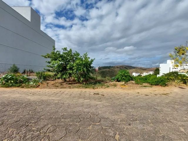 Lote com 250m² na Principal Avenida do Residencial Riviera - Colatina/ES - Foto 2