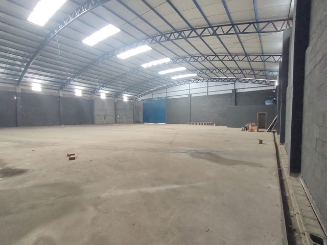 Imobiliária libra Aluga galpão na palmares 1  - Foto 4